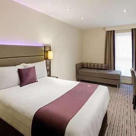 Premier Inn Ipswich North Exterior photo